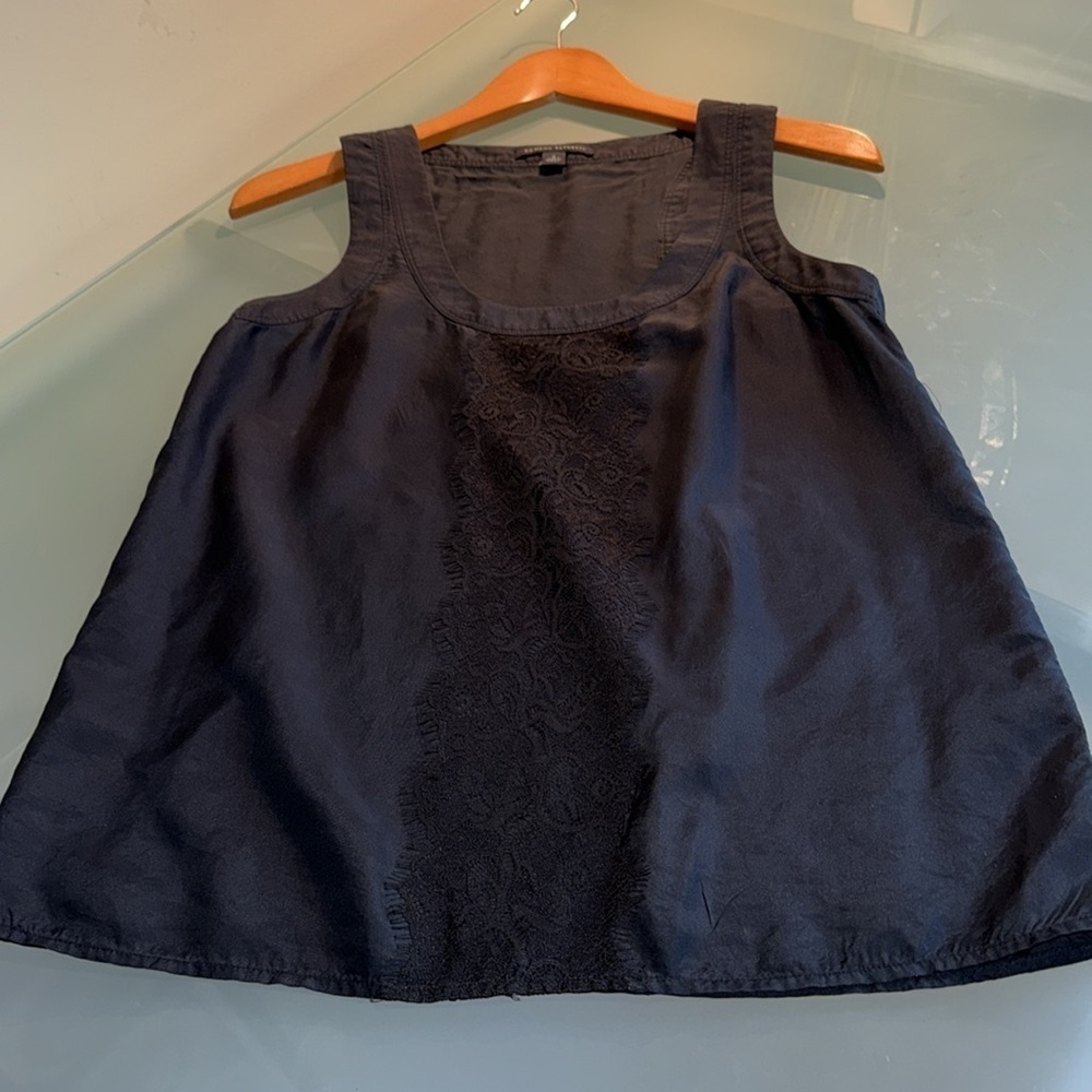 Silk Tank Top Banana Republic Black Silk and Lace Tank Top Size S - Picture 2 of 4